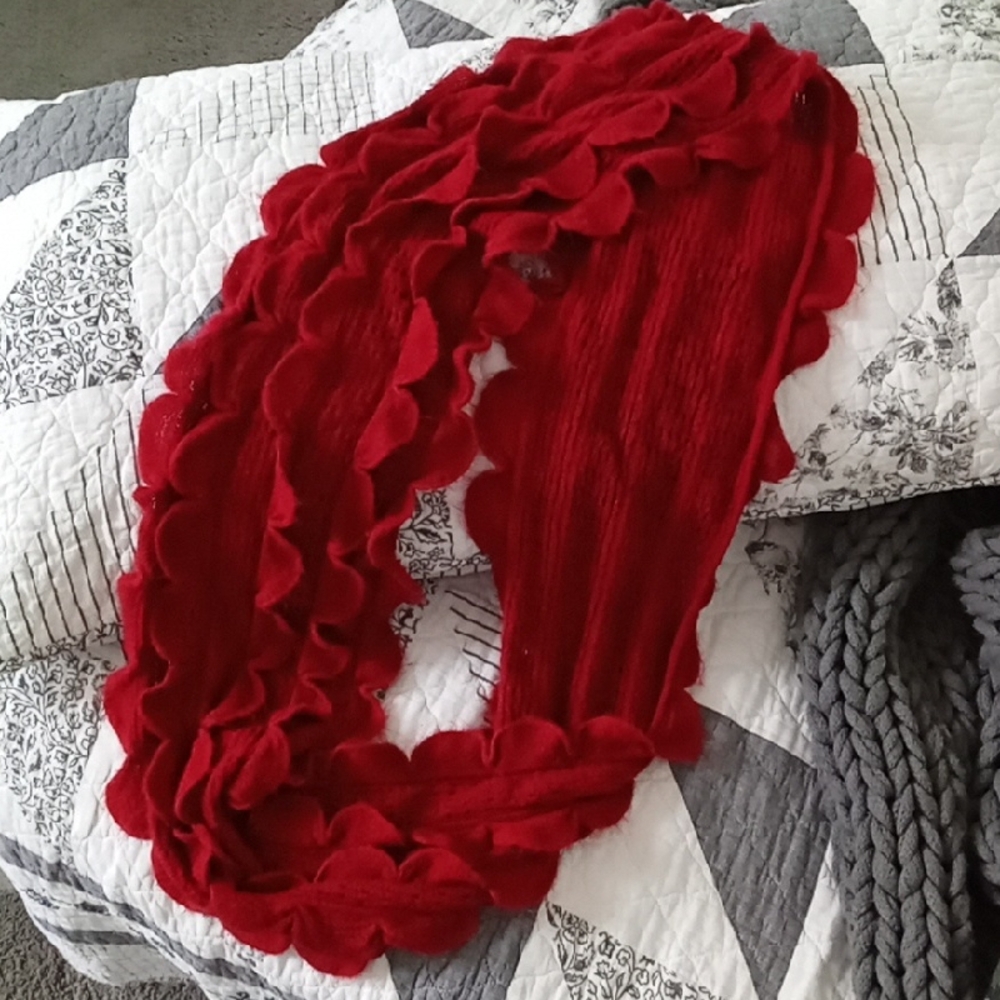 Soft Ruffled Deep Red Scarf